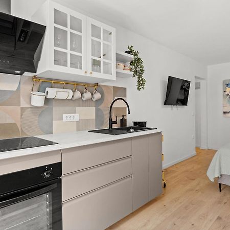 New Apartment Fiore, Pula Ngoại thất bức ảnh